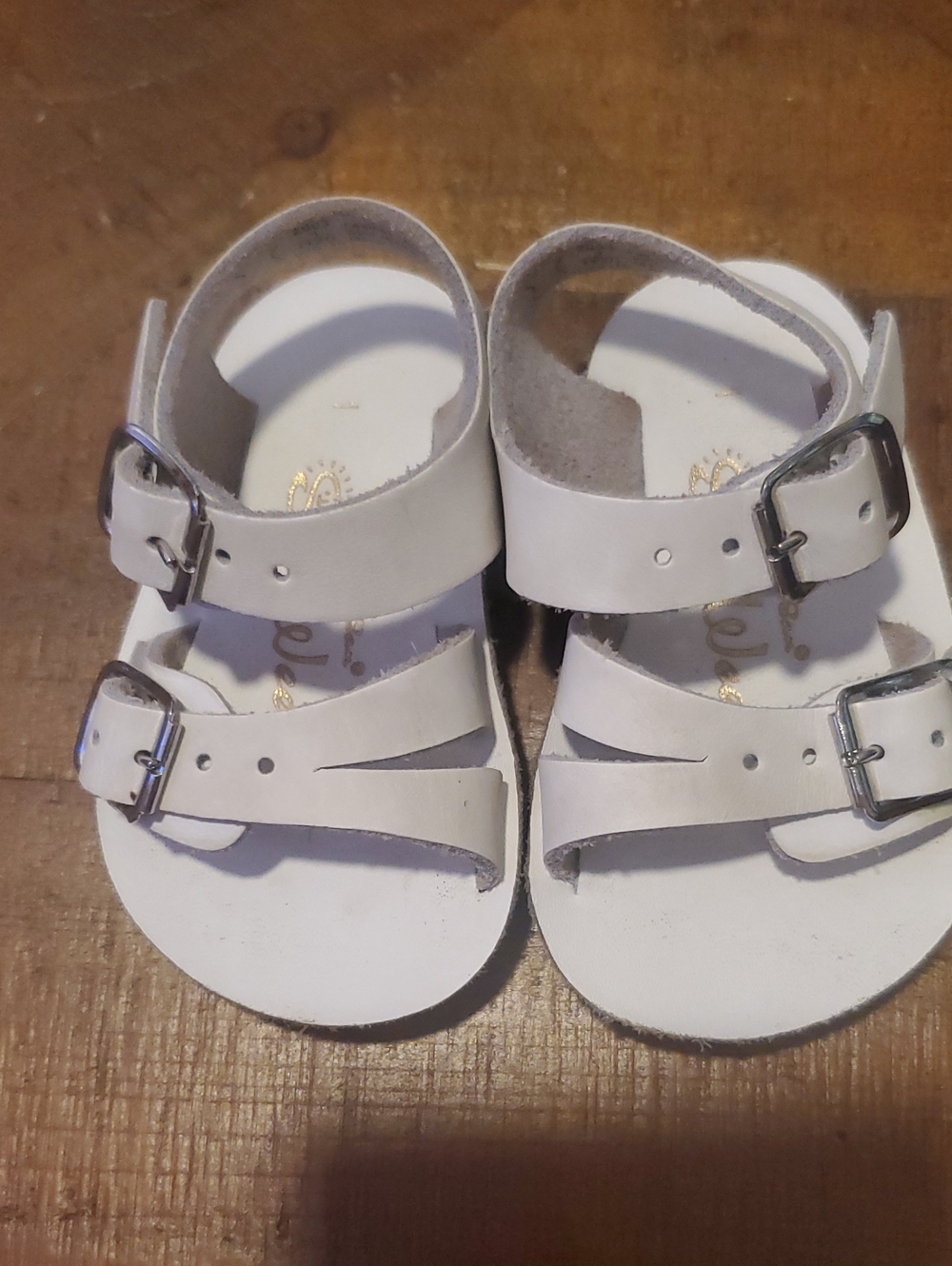 Classic White Buckle Kids Sandals with Adjustable Straps